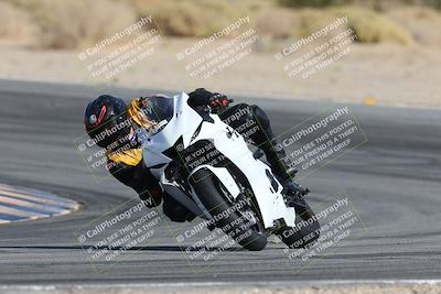 media/Nov-16-2025-Race Pace (Sun) [[8c5fa54630]]/Non Verified Riders (1st 20 Minutes)/2-Turn 10 (1010am)/